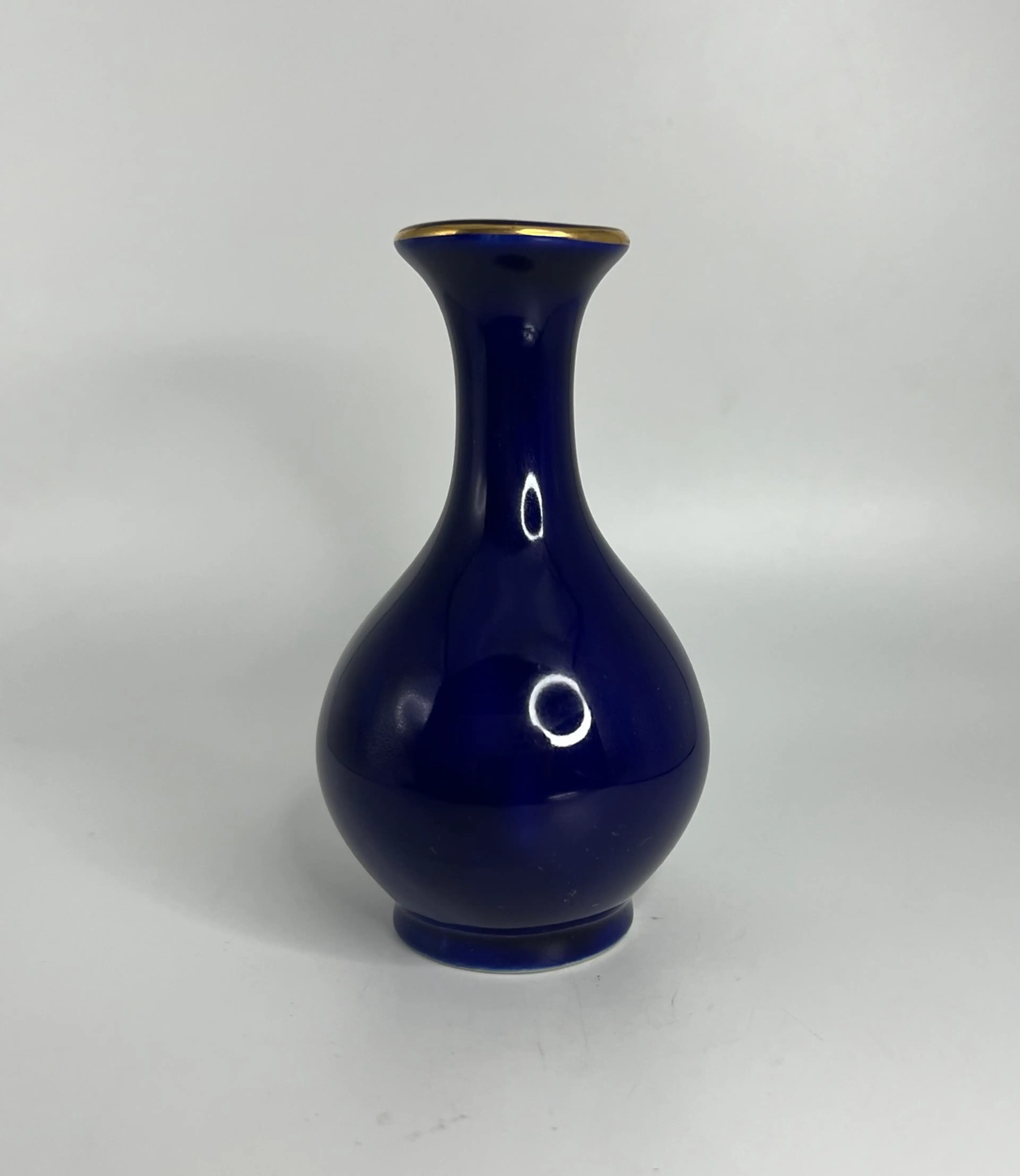 Image 2 of 5