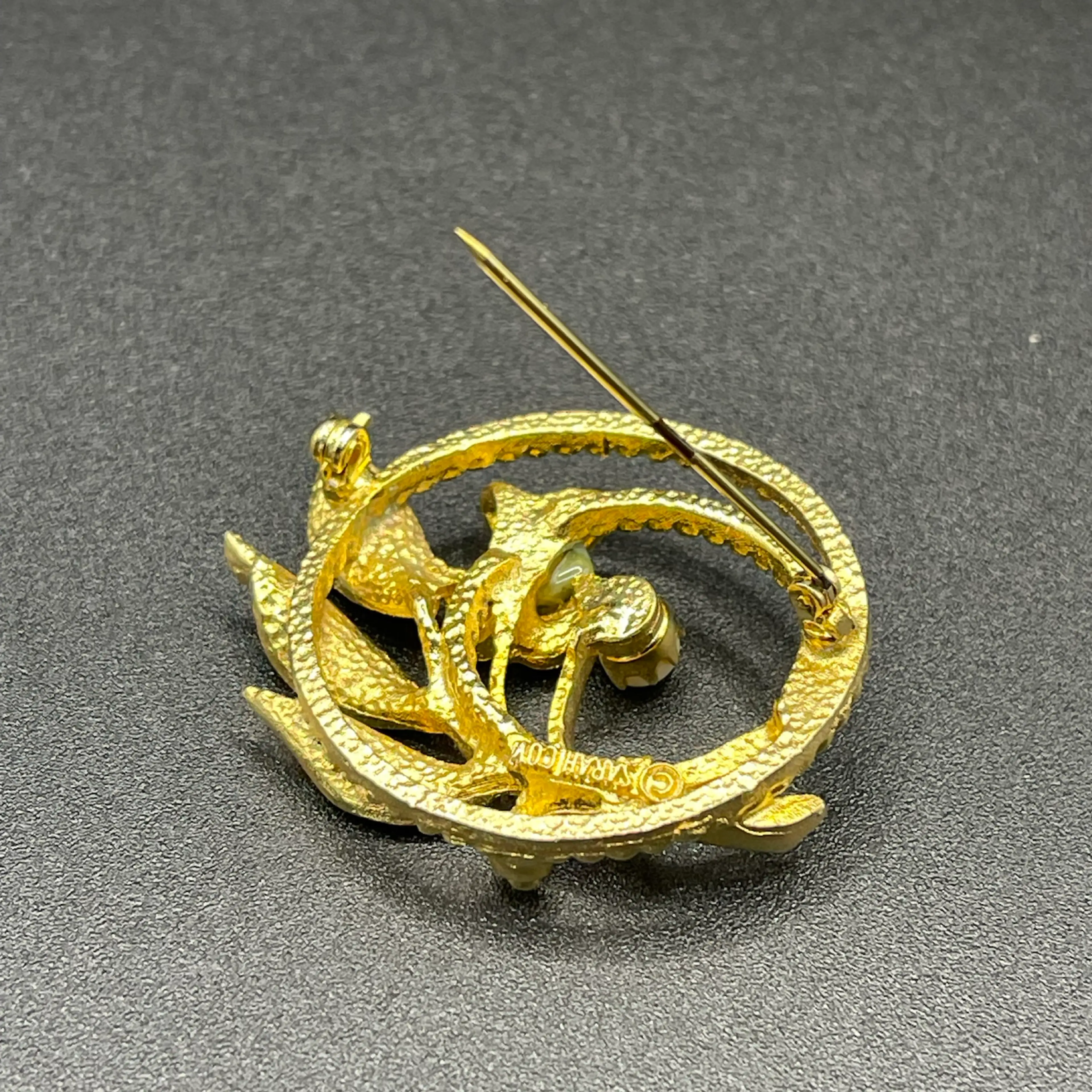 Image 4 of 4