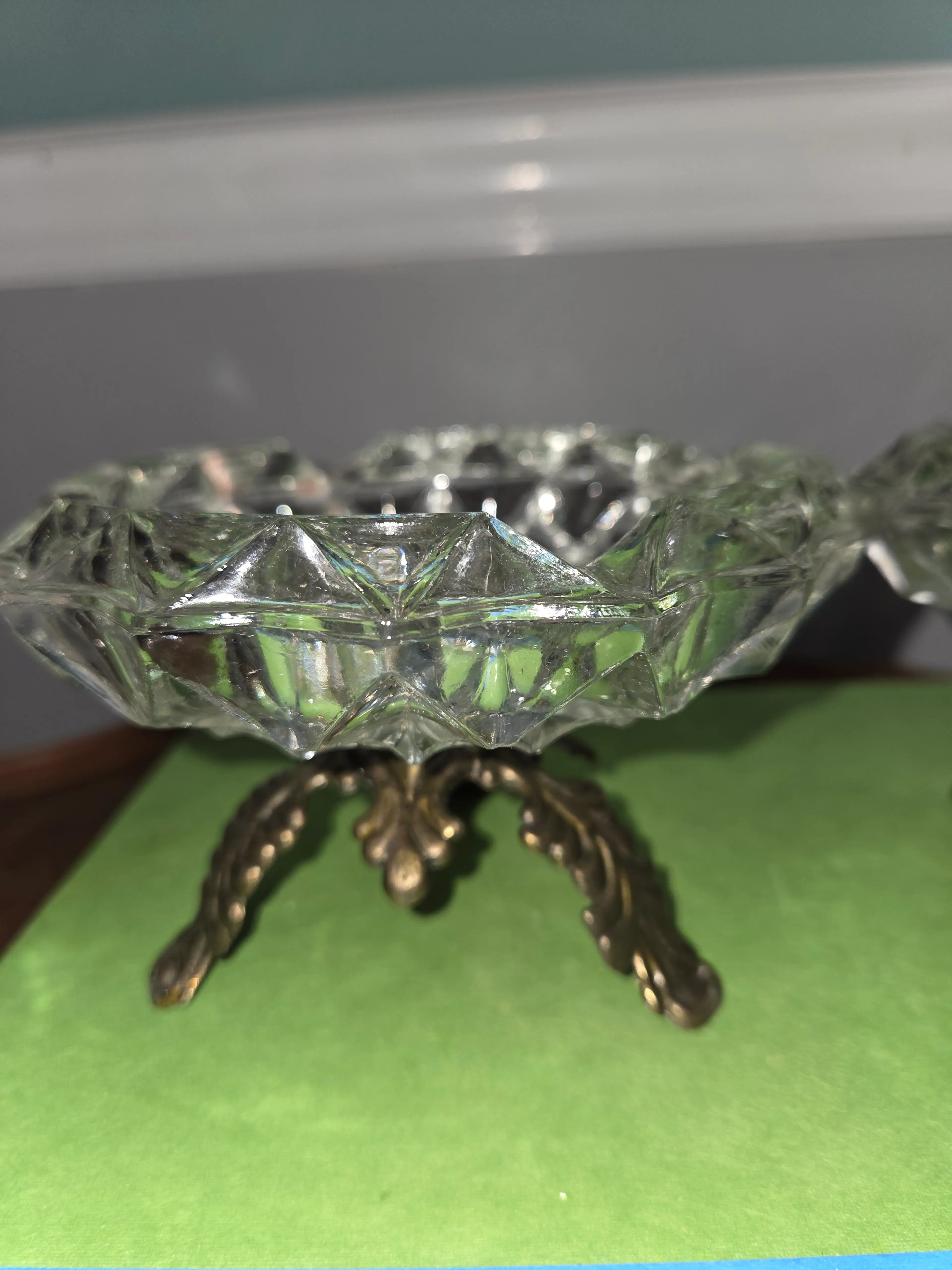 Image 2 of 7