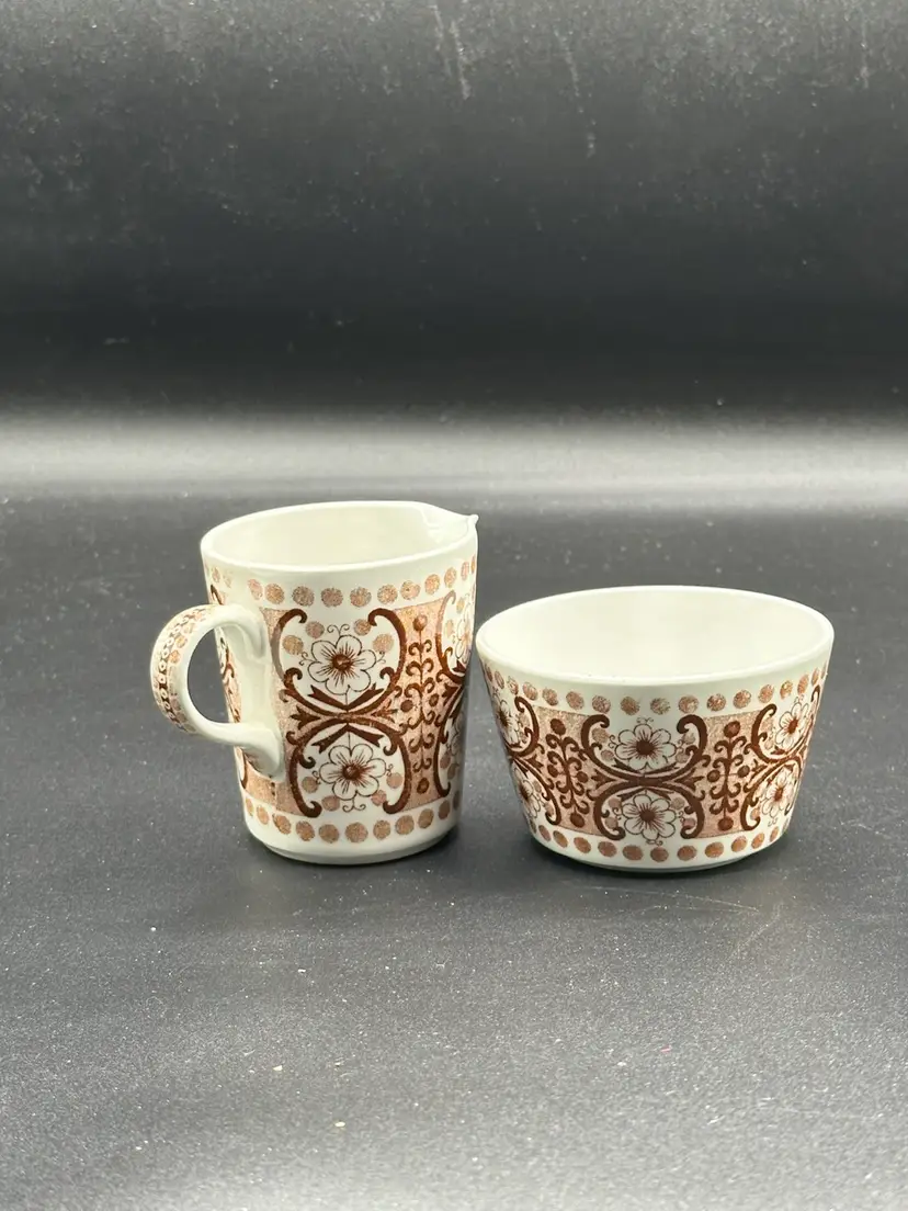 Arabia Finland Brown Ali Sugar and Milk Set, Raija Uosikkinen. 1960s.