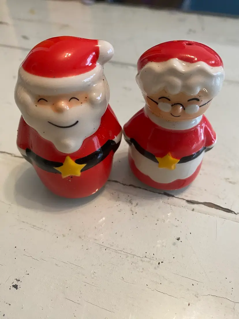 Mr Clause And Mrs Clause