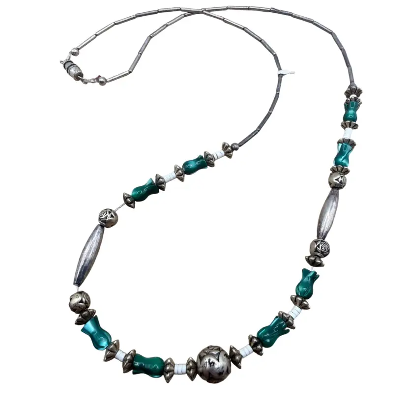 Western Southwest Malachite Flower Necklace