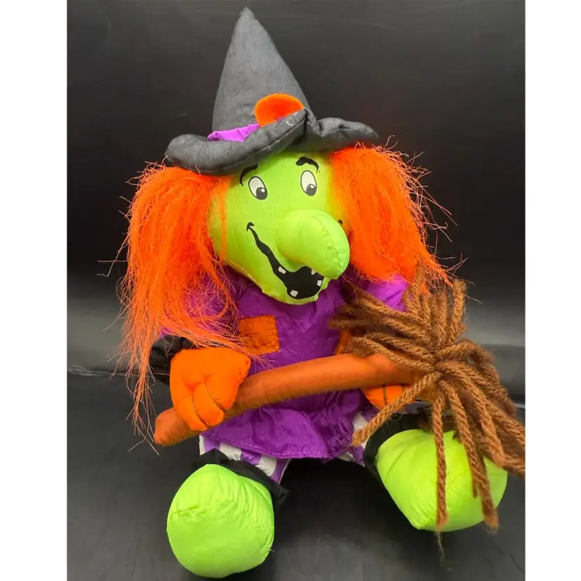 Trendmaster’s ‘93 Vintage Halloween Neon Witch 8”
