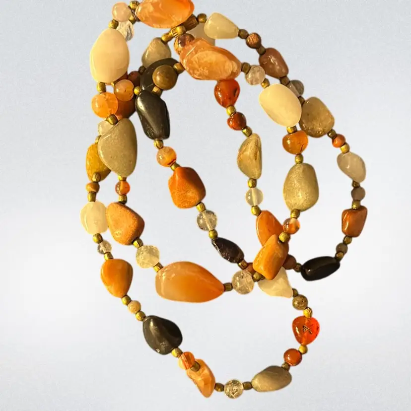 #15 - Beggars Bead Necklace: Agate And Quartz, Stones In Many Sizes And Colors. Stones Separate By Small Gold Beads