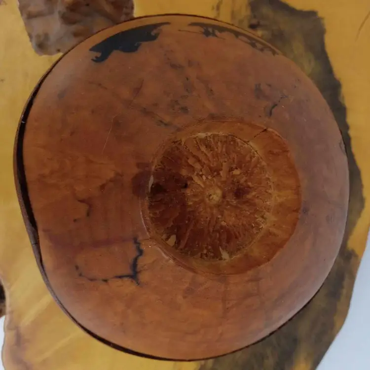 Hand carved wood candle holder, tea light, wood, bark, boat scene