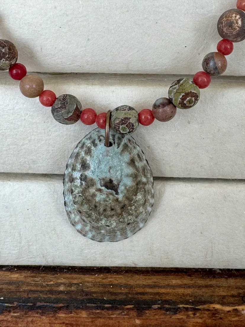 Seashell Strung On Coral And Agate Beads Statement Necklace 17”+2” Ext. #64