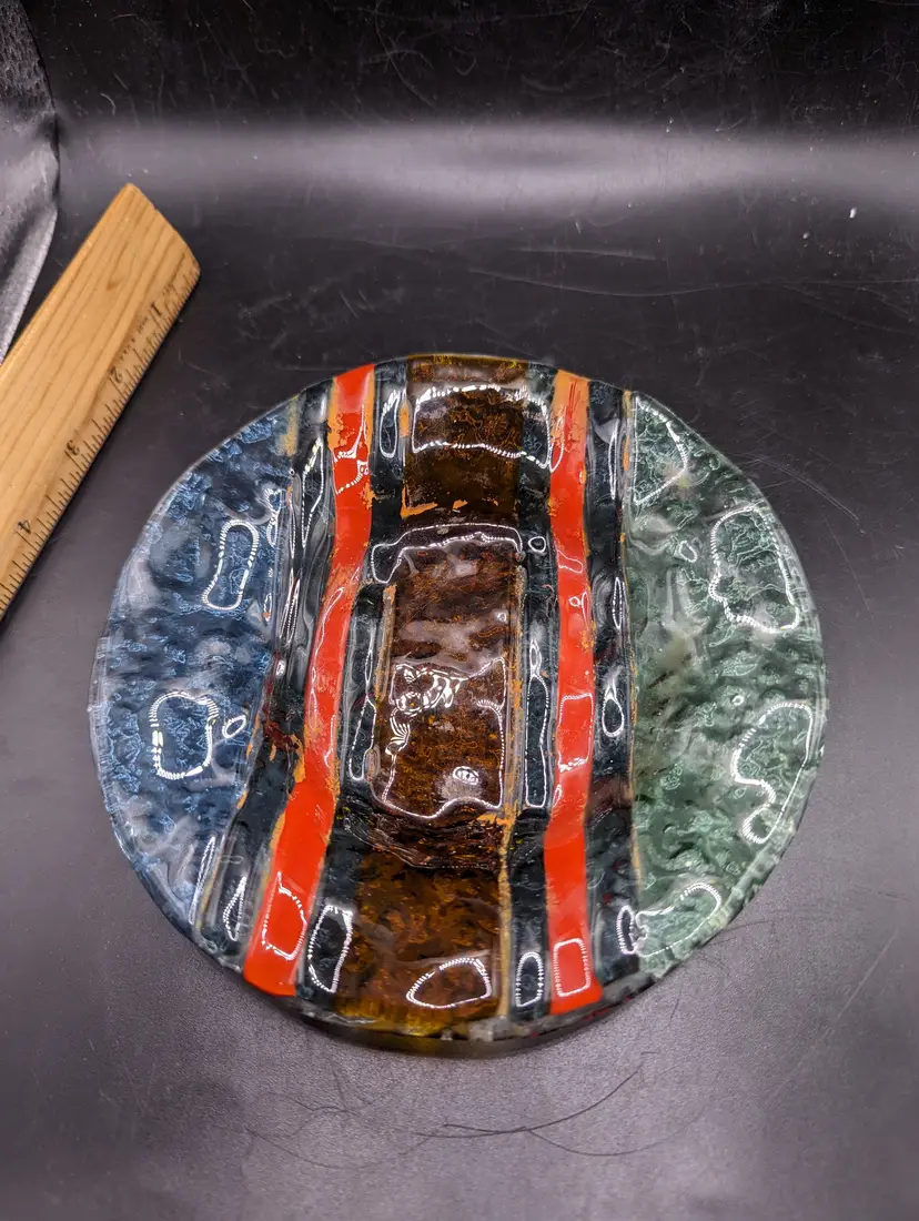 Fused Glass Art Deco Round Plate 6"
