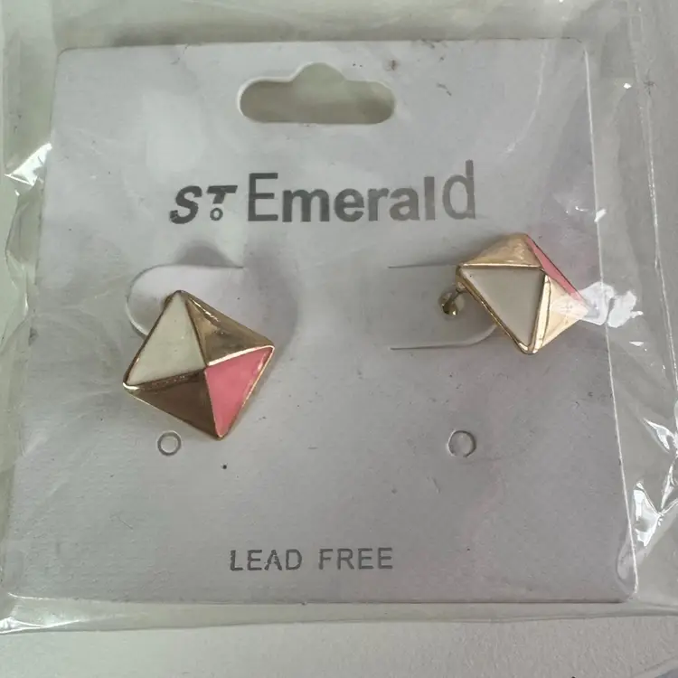 NEW! Post Back Pierced Earrings About 3/4” Gold Tone Metal Pink Peach Enamel Square Triangle
