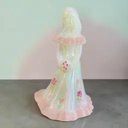 Fenton Art Glass Bridesmaid Figurine White Iridescent Pink Frit Hearts Flowers