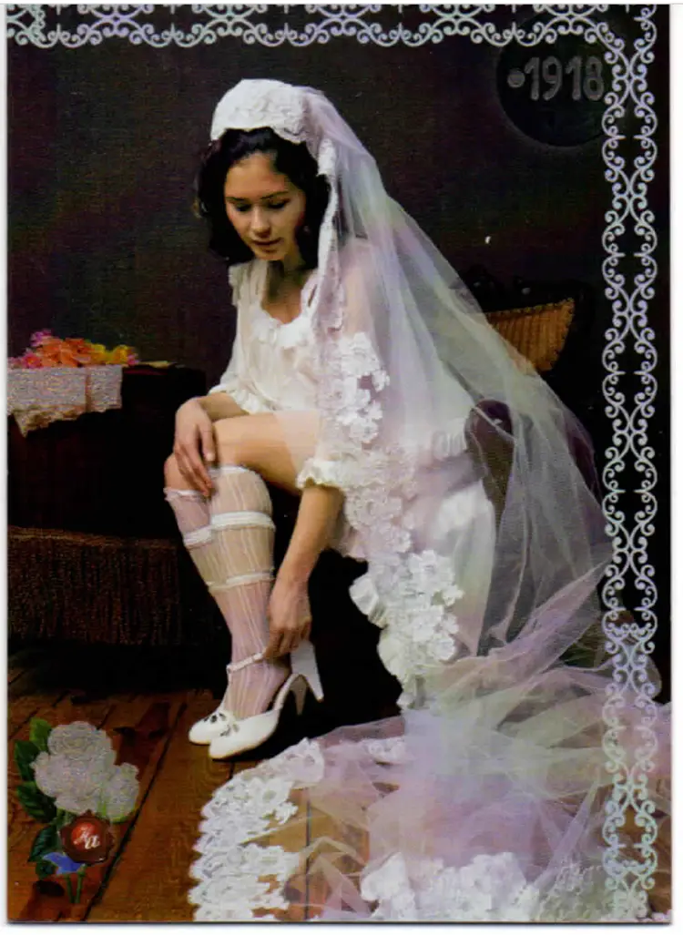 2023 Historic Autographs HA 1918 Pin-up Photo Shoot Parallel Serene Salinas /499