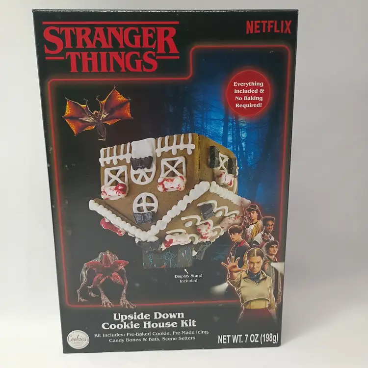 Stranger Things Upside Down Cookie House Kit NEW IN BOX Netflix Holiday Cookie Set