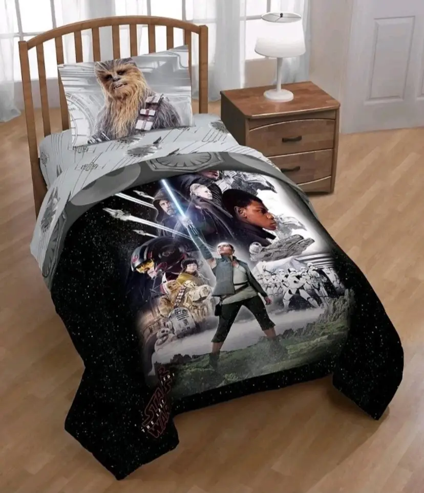Star Wars Last Jedi Episode VIII Reversible Twin Comforter Kids Room NEW in Pkg