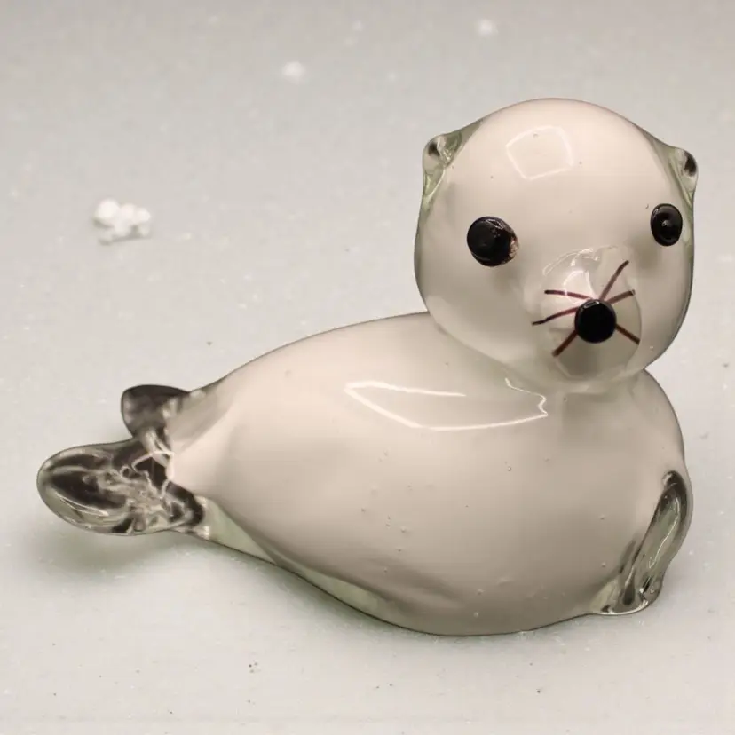 White Cased Art Glass Seal Pup Figurine 3 1/2” Tall