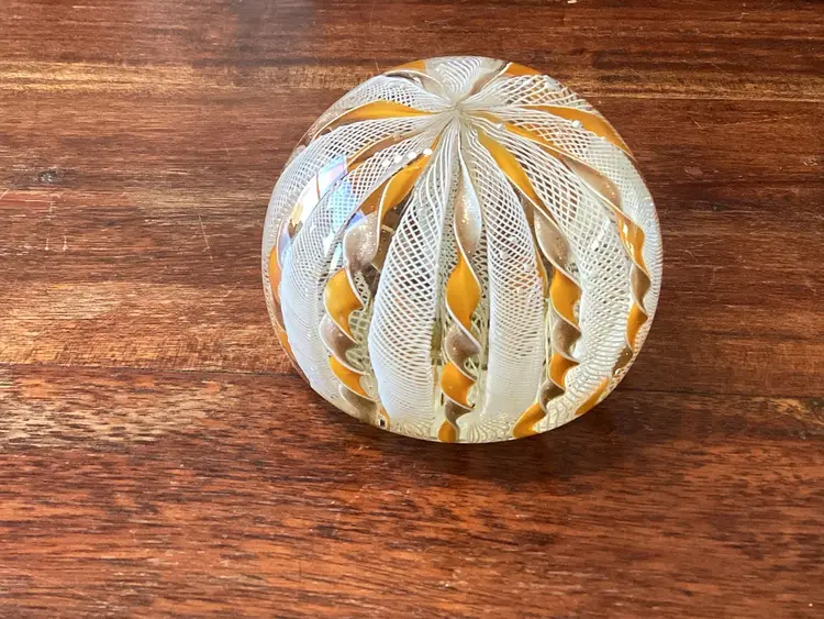 3175- Vintage Signed E Langbein Paperweight, Italy - READ