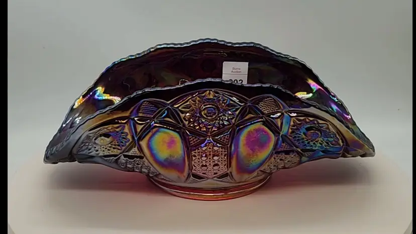 VINTAGE LE SMITH RUBY RED HERITAGE SUNBURST BANANA BOWL IRIDISED