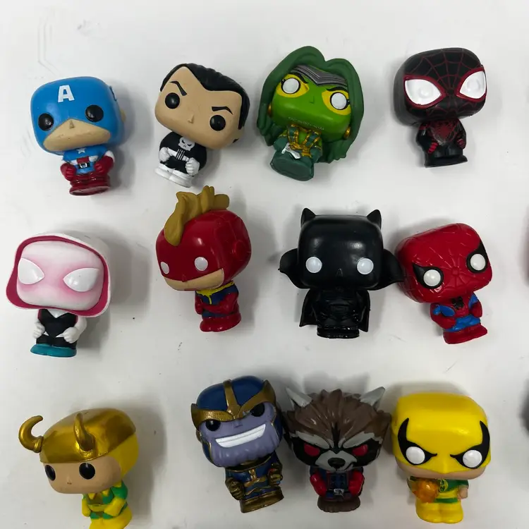 Lot Of 20 Mini Marvel Funko Figures