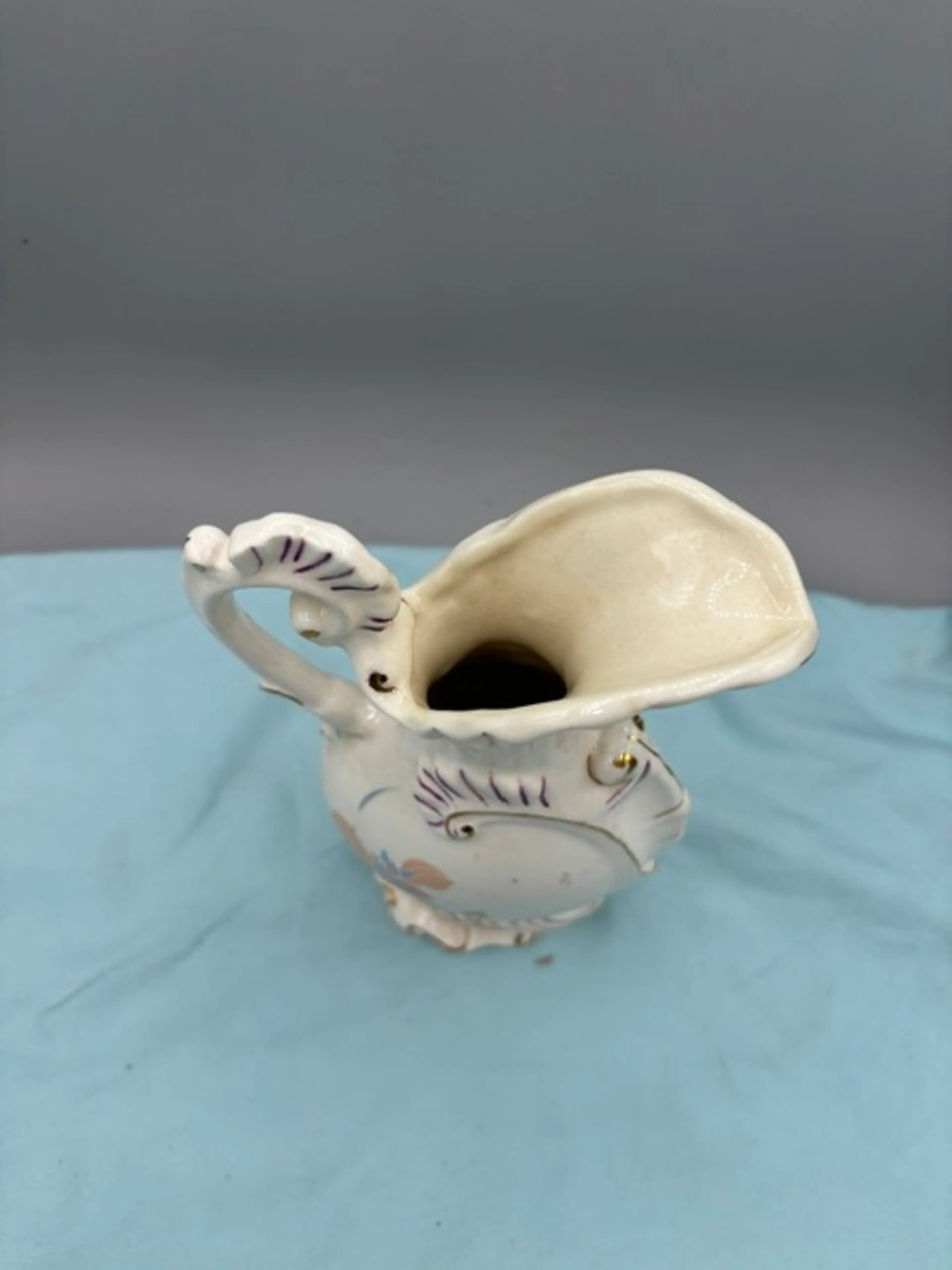 Image 4 of 5