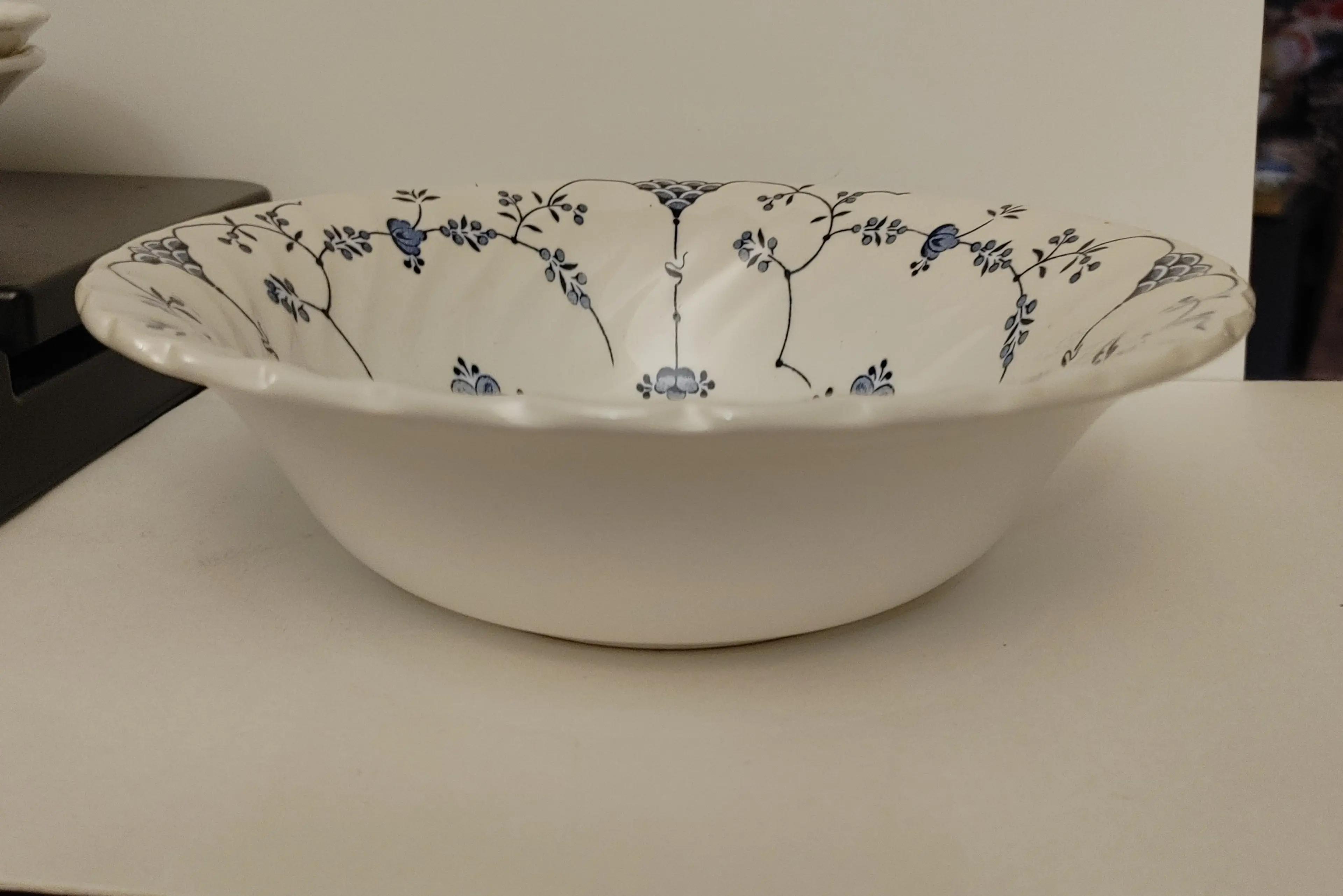 Image 2 of 4
