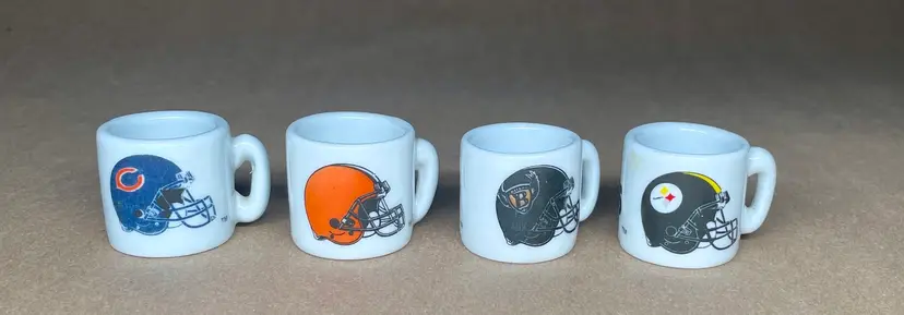 NFL Mini Coffee Collectible Mugs Browns Ravens Steelers Bears 1.25" Tall