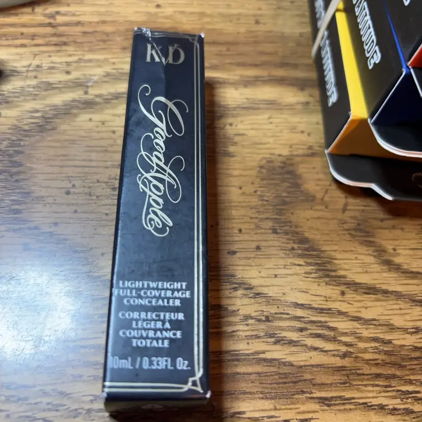 Msrp $30 – Kvd Good Apple Lightweight, Full Coverage, Concealer,  Color Tan