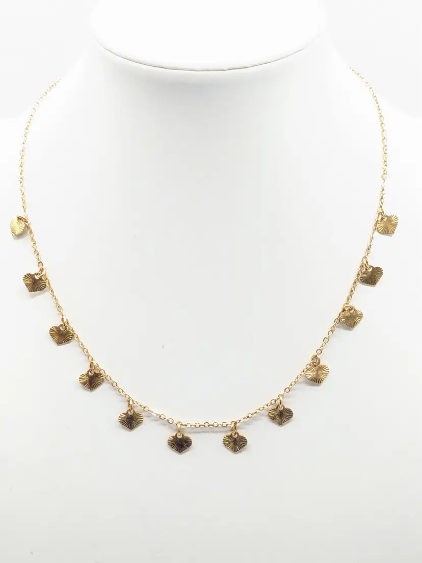 Vintage Avon Dainty Gold Tone Heart Charm Necklace