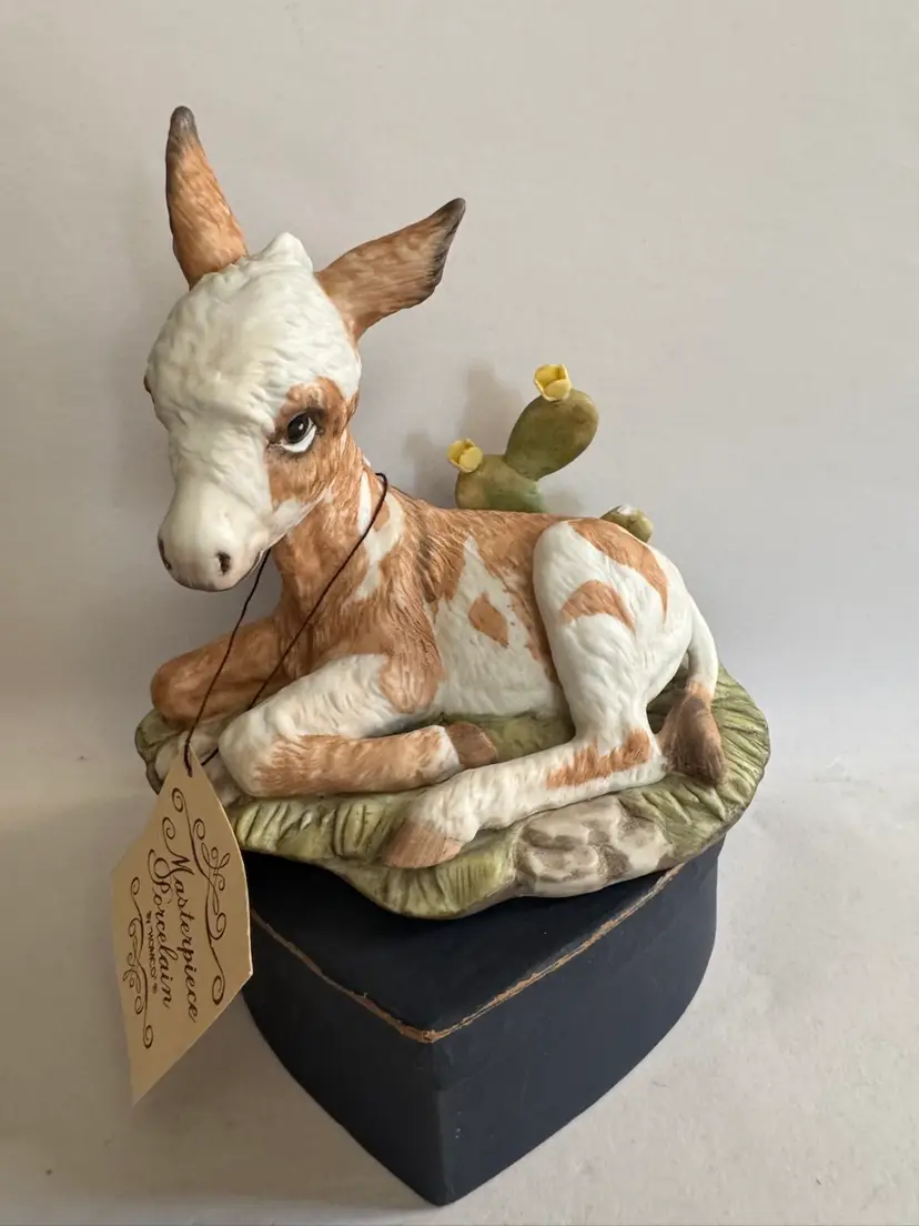 HOMCO Masterpiece Porcelain baby donkey figurine with a cactus, One Cactus Bloom Missing- See Pic, 5.5”x 5”