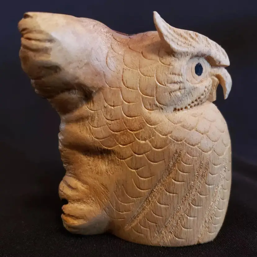 Folk Art Outsider OWL Figurine Hand Carved Burl Wood 2¾" tall Vintage Unbranded