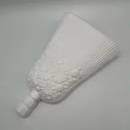 Imperial Milk Glass Daisy & Buttons Hand Broom Wall Pocket