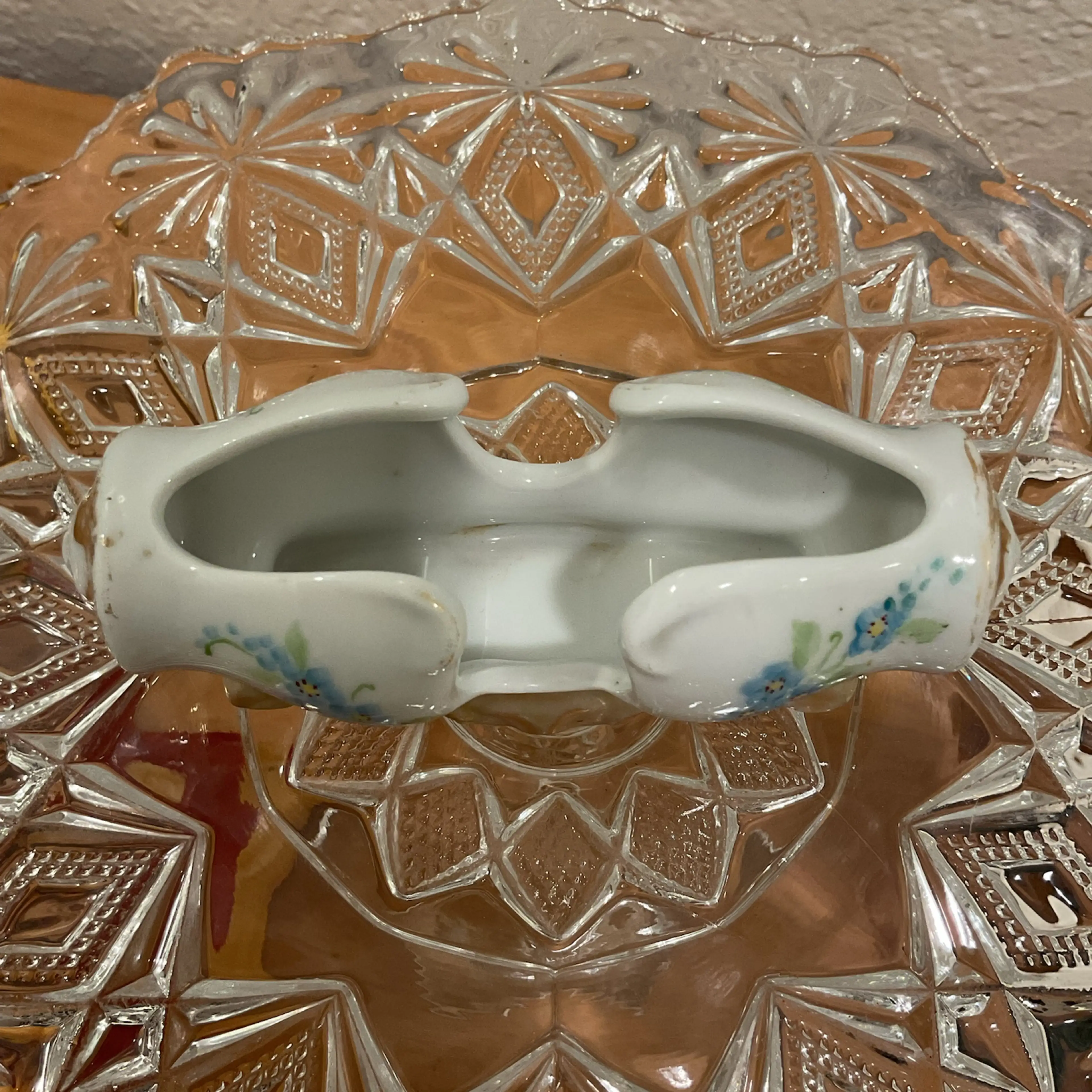 Image 2 of 2