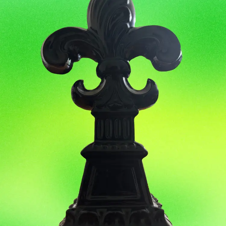 Black Porcelain La Flor Statue  