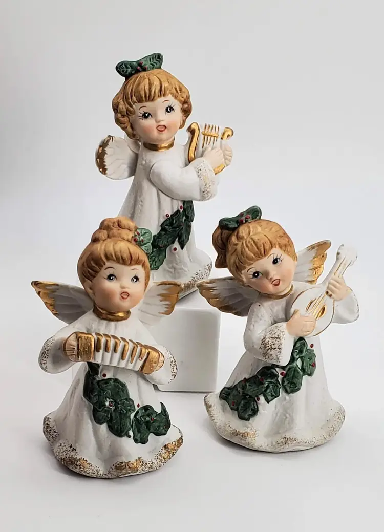 HomCo Musical Angel Trio Figurines