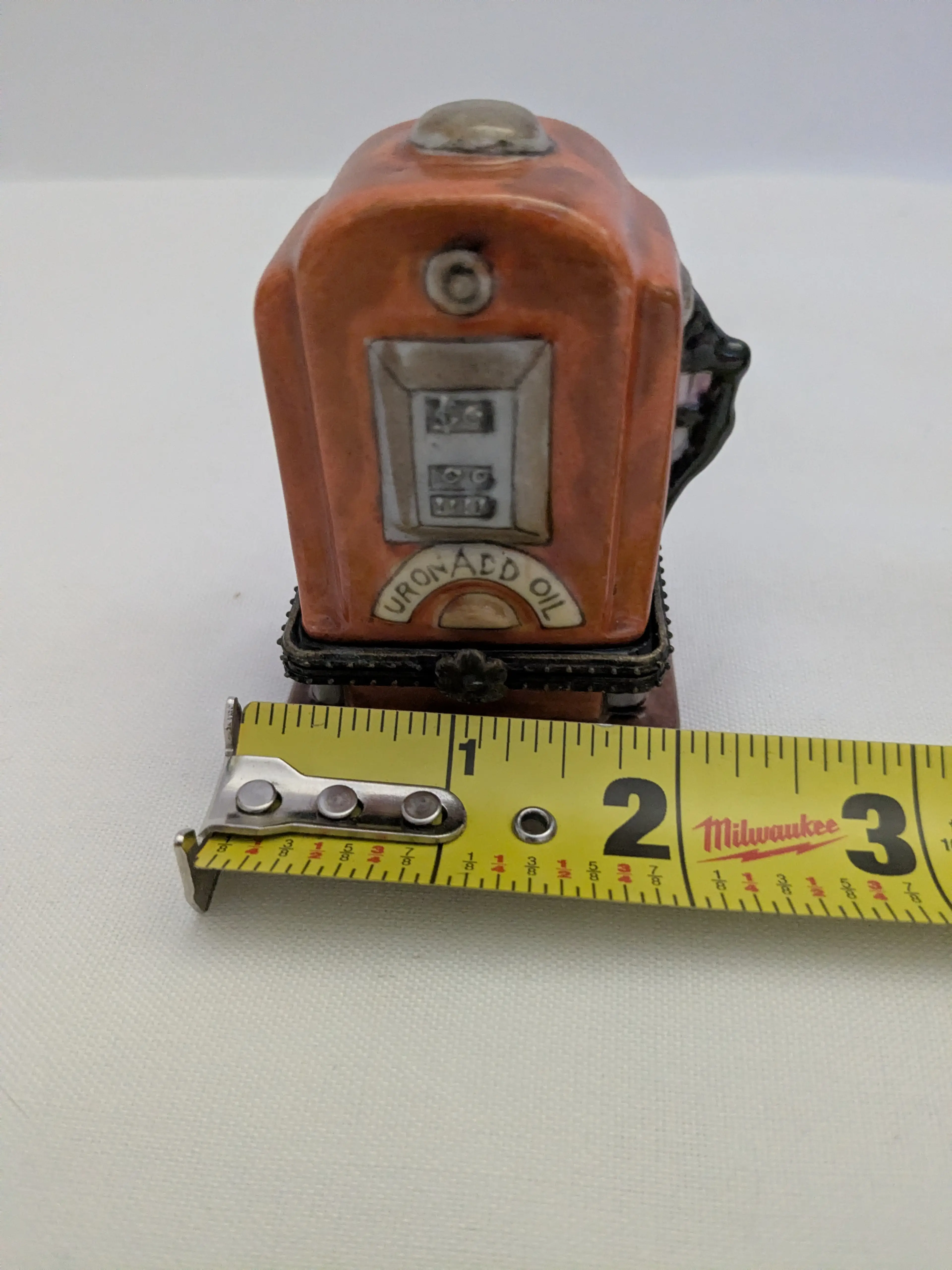 Image 4 of 4