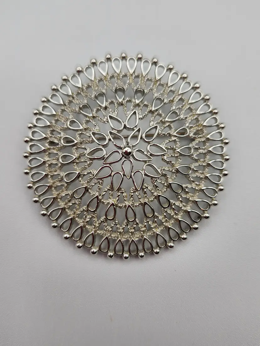 Sarah Coventry Silver Tone Brooch Pin
