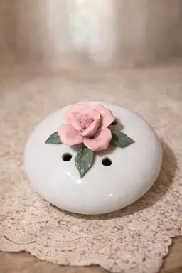 Vintage Porcelain Potpourri Tea Light