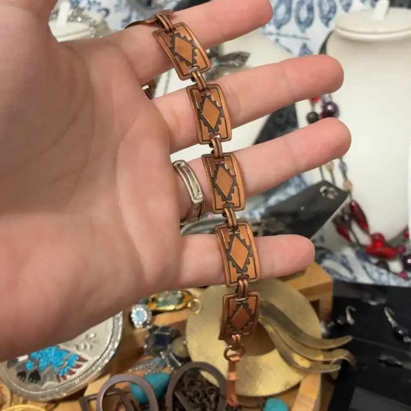 Solid Copper Southwestern Motif Bracelet 7 3/4”