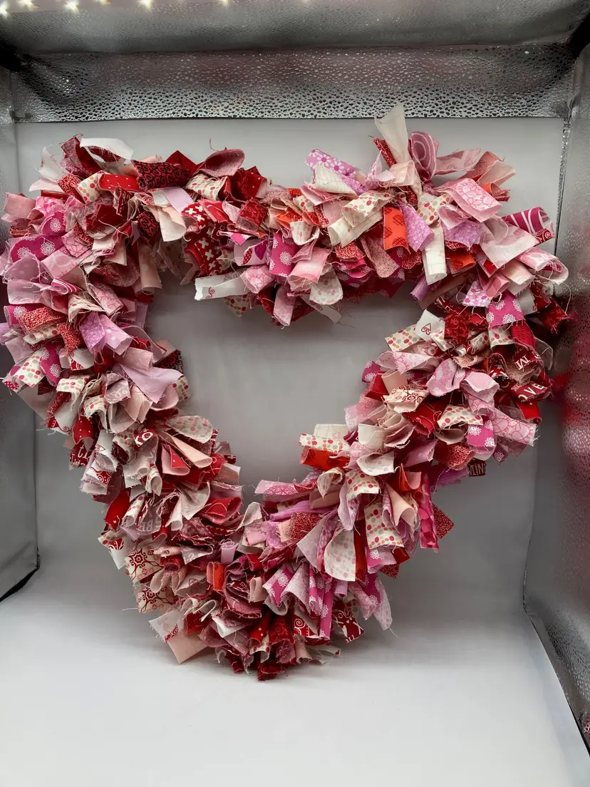 Fabric Scraps Wire Heart Wreath Decor / Frame* READ