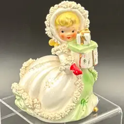 #01 Napco Christmas Shopper Girl Without The Dog