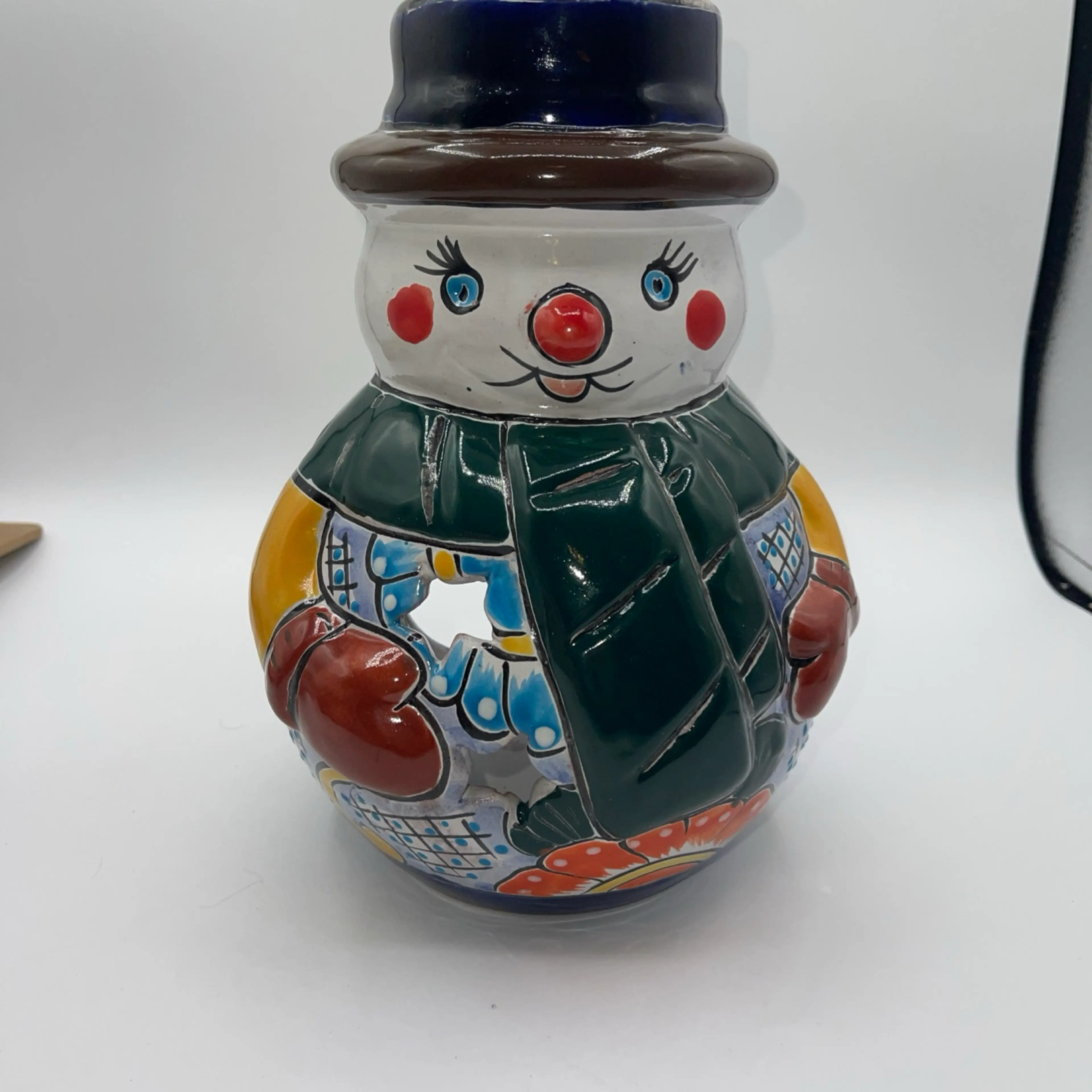 Image 2 of 9