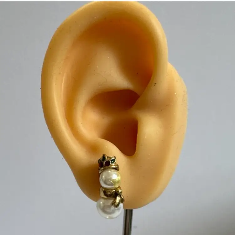 Vintage Snowman Faux Pearl Earrings