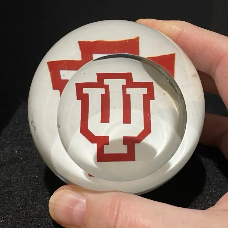 University Of Indiana School Spirit Glass Paperweight Dynasty Gallery Graduation