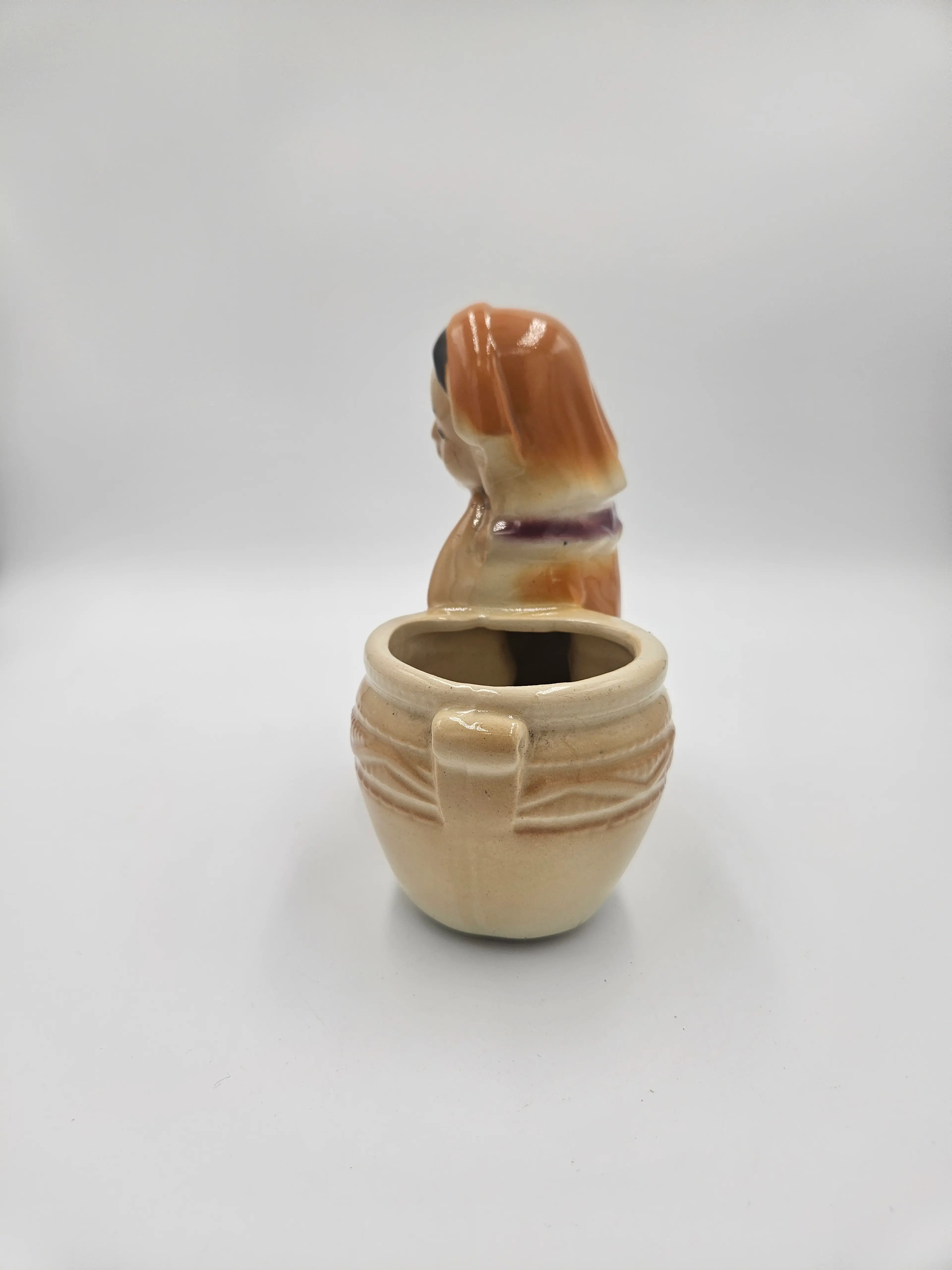 Image 2 of 7