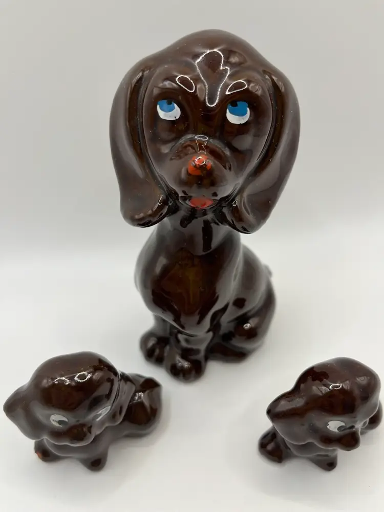 Redware Mom And 2 Pups