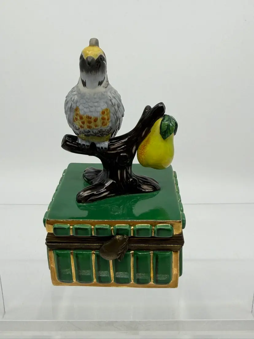Vintage Bombay Porcelain Hinged Trinket Box Partridge In A Pear Tree 4.5”