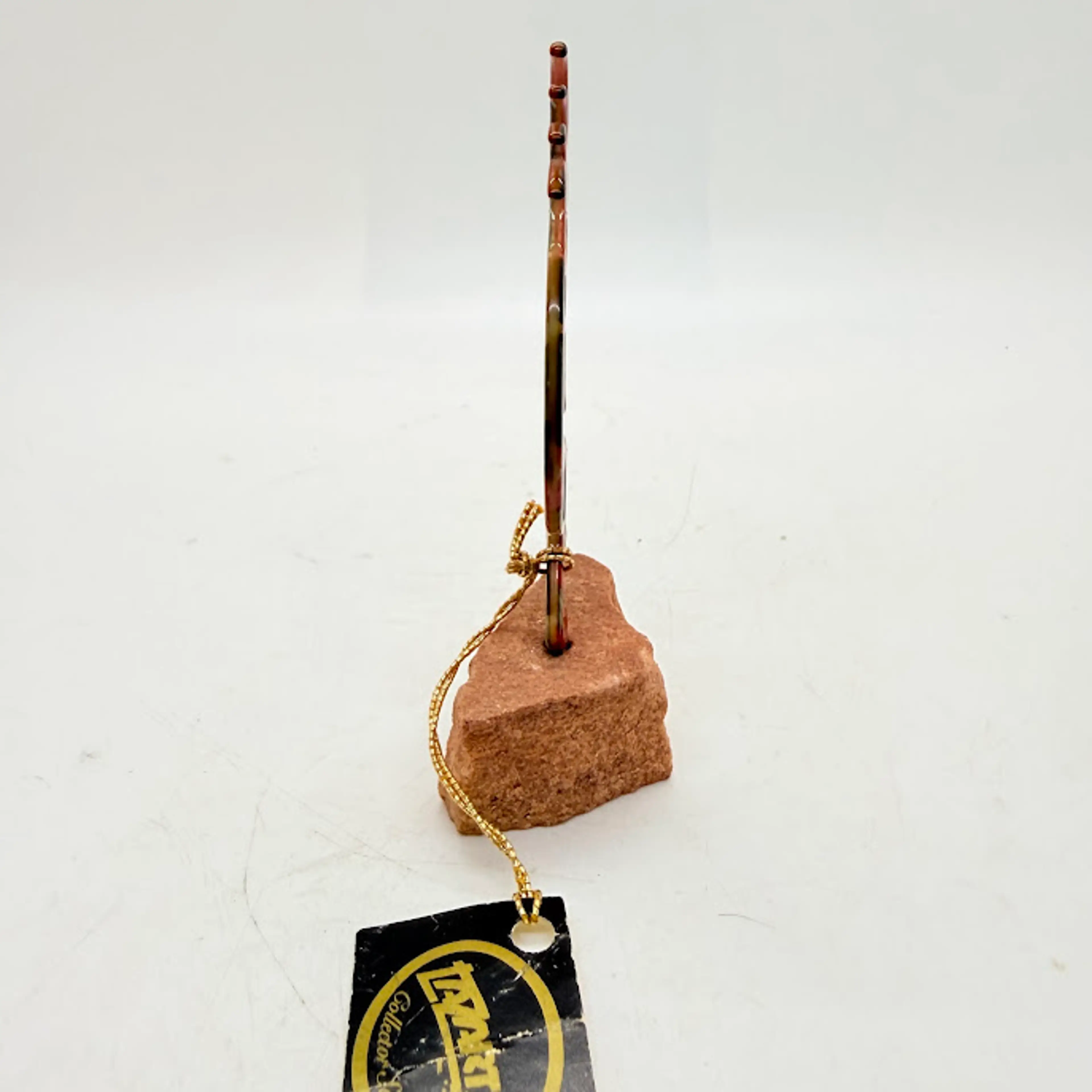 Image 4 of 11
