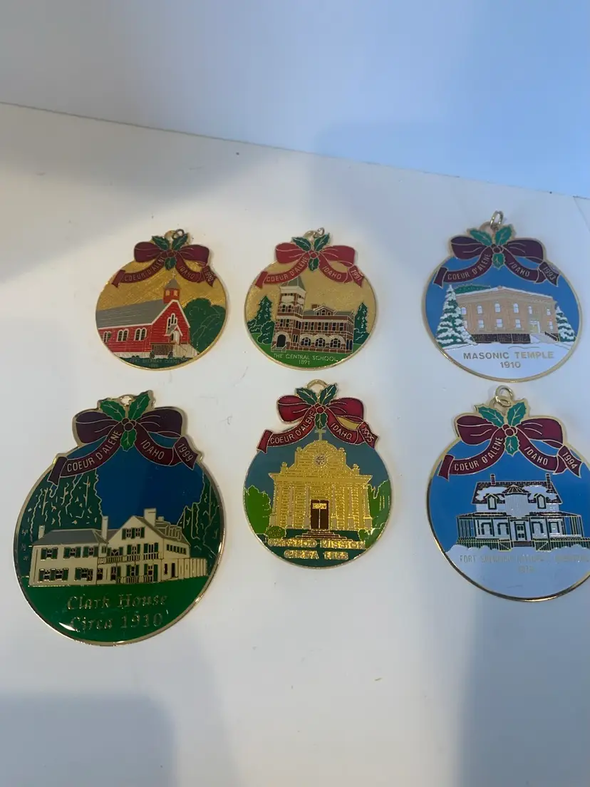 Coeur d’Alene Idaho Christmas Ornament Set