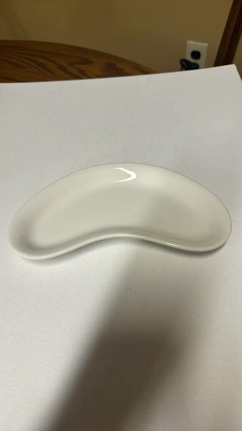 Homer Laughlin crescent plate