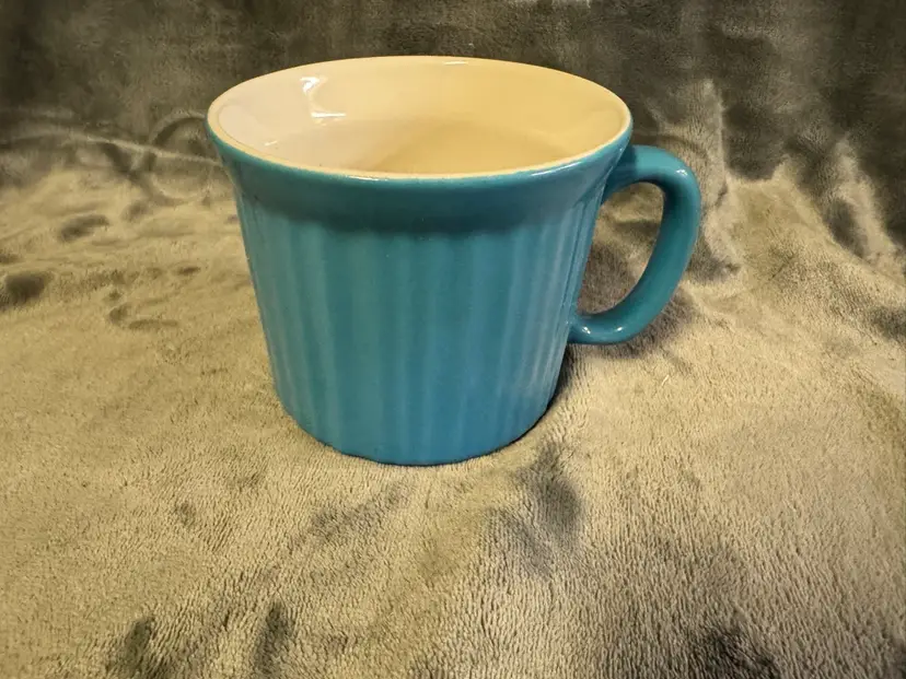 CorningWare Colours Large Blue & White Soup Coffee Mug with Rib Design EUC 20 oz