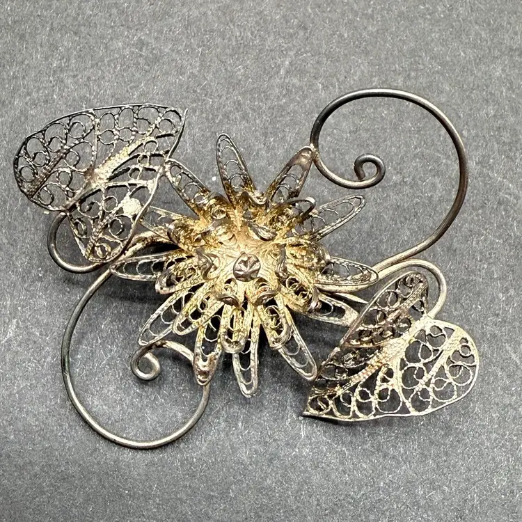 Antique Sterling Silver Filigree Work Floral Brooch 2.75”