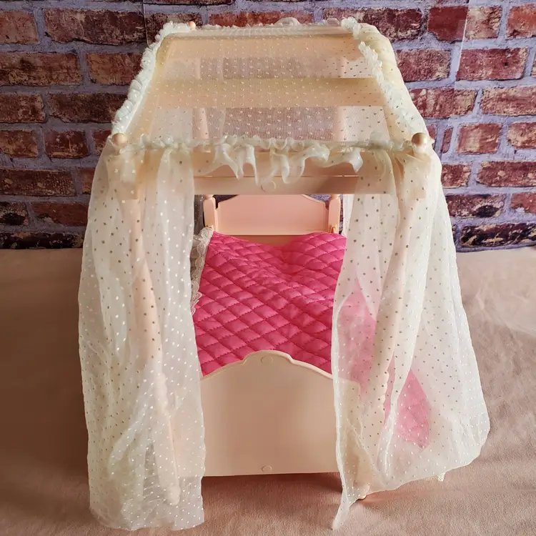 Vintage Barbie Doll Dream Bed Canopy Bed 1985