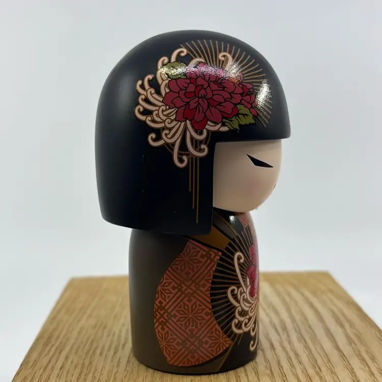 Kimmidoll Tatsuyo Contemporary Kokeshi Doll 4”